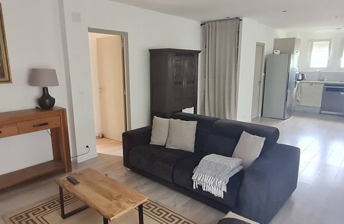 Saint-Quay-Perros House | Charming house with garden, 10 mm walk from the port and close to the beaches.