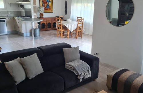 Saint-Quay-Perros House | Charming house with garden, 10 mm walk from the port and close to the beaches.