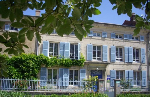 Watronville Bed & Breakfast | Charming house in orchard heart with fireplace, secret garden and children's games