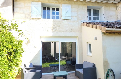Creon House | Charming house in the heart of the bastide town of Créon