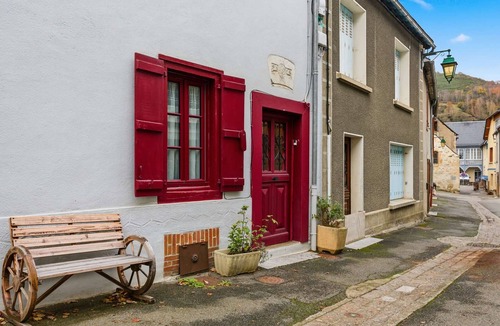 Arreau House | Charming house, pets welcome - 5 guests