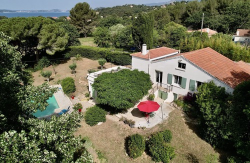Le Pradet House | Charming house with private pool in a quiet location 6 minutes' walk from the beach.
