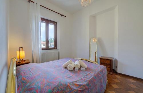 Monvalle Apartment | Charming La Gelosia Few Min From Lake - Happy Rentals