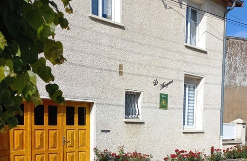 Sivry-sur-Meuse Cottage | Charming Renovated House in Countryside, Near Verdun – Family-Friendly, Modern Amenities
