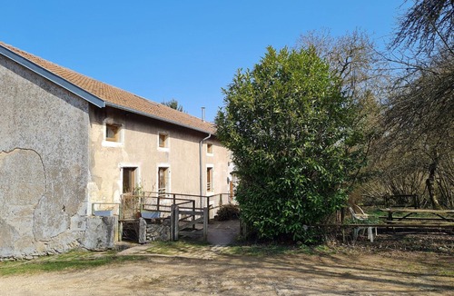 Vandieres Cottage | Charming Renovated Mill with Trout Fishing, Near Metz and Nancy