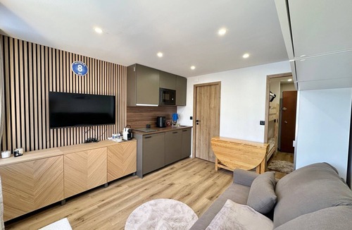 Les Claux Apartment | Charming renovated studio in the mountains, pets allowed