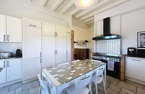 Bournos House | Charming residence near Pau - Pool & Billiards