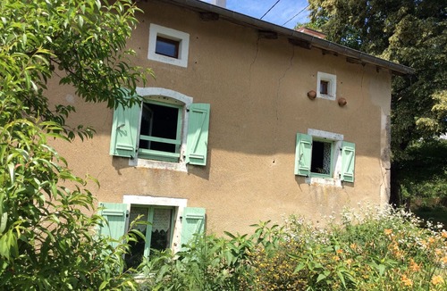 Girancourt Cottage | Charming Stone House with Canal Access, Terrace, and Proximity to Epinal