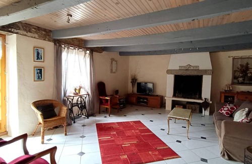 Beaussais-sur-Mer House | Charming stone house in Beaussais Sur Mer
