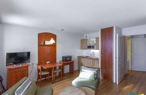 La Mongie Apartment | Charming Studio w/Terrace, Indoor Pool, Fitness, Near Slopes - Sleeps 2 Adults & 1 Child