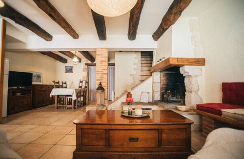 Montpezat-de-Quercy Villa | Charming town house in the heart of a medieval town
