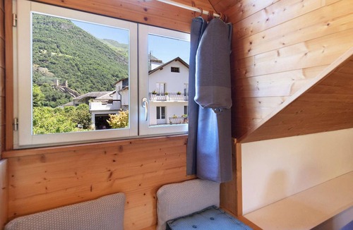 Luz-Saint-Sauveur House | Charming Village House for 4, Luz-Saint-Sauveur – Ski Resorts Nearby