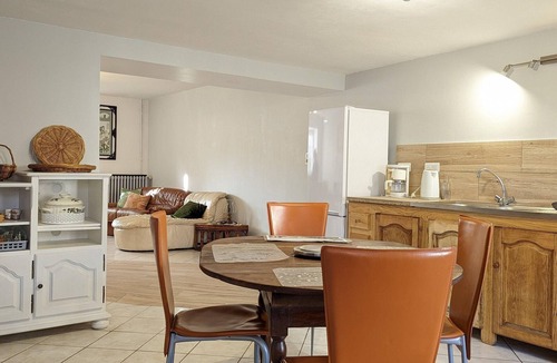 Vauvillers Cottage | Charming village house with shared garden, near Faucogney-et-la-Mer