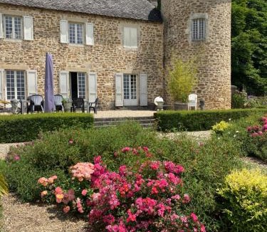 Savignac Bed & Breakfast | Chateau de Lestang