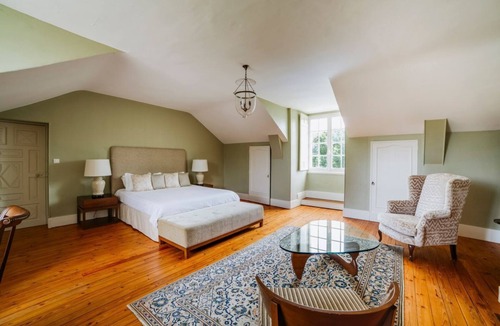 Saint-Geyrac Other | Chateau Fleur - Ten Bedroom Castle, Sleeps 18