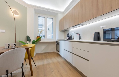 Roman Quarter Apartment | Cheerful Apartment XX Settembre by Wonderful Italy