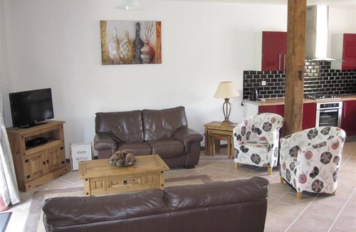 Canihuel House | Cherry Tree Cottage Sleeps 5 with heated pool and panoramic views over lake