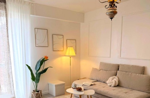 Devant-les-Ponts Apartment | Chez Grand-Mère Elegant Vintage Apartment with Free Parking