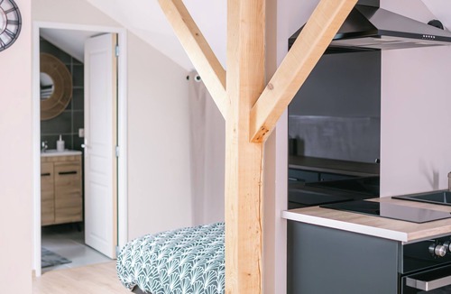 Onet-le-Chateau Apartment | Chez Jo' (parking + garden) : quiet and cosy, near Rodez, WisdhomeConciergerie
