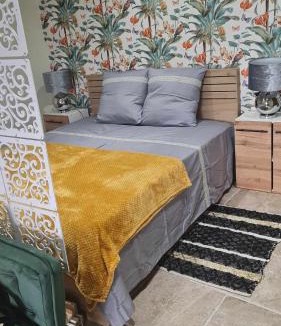 Ledenon Apartment | Chez Karine - Appartement