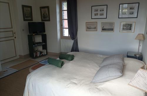 Stigny Bed & Breakfast | chez Zaza