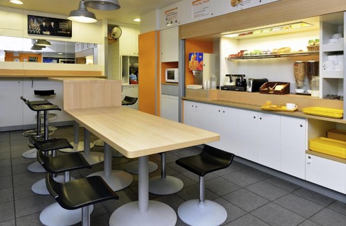 Boulazac-Isle-Manoire Hotel | chicÔtel Périgueux Boulazac