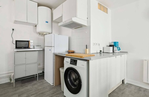 Plaisance Apartment | Chic apart downtown Paris
