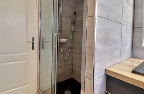 Troyes Apartment | Chic lair | Apartment Terrace Near shops
