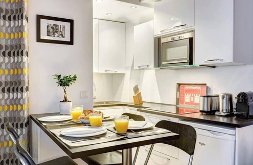 Saint-Gervais Apartment | Chic Marais Retreat | Steps to Cafes & Notre Dame