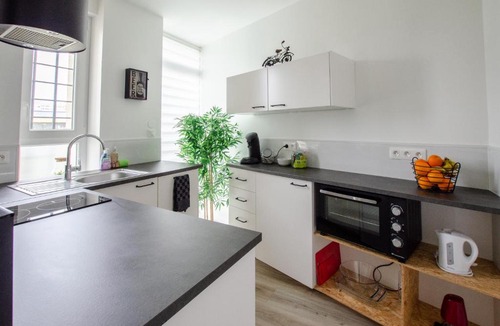 Patrotte Metz-Nord Apartment | Chill and sun, 2 chambres calme avec terrasse et parking