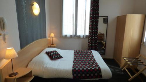 Lourdes Hotel | Cit'Hotel de La Vallée