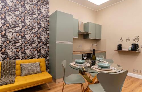 Asti Apartment | Clair de Lune