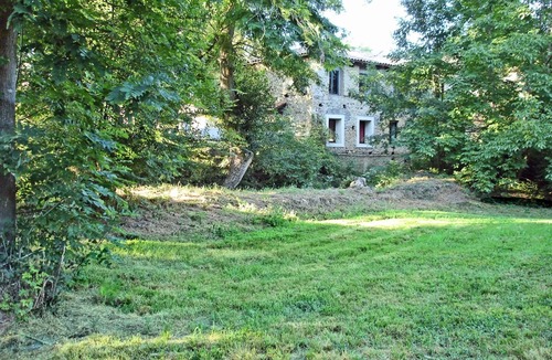 Martres-Tolosane Villa | Classic Vacation Rental - 2 bedrooms, sleeps 5 to 7 - 5 people included in the price