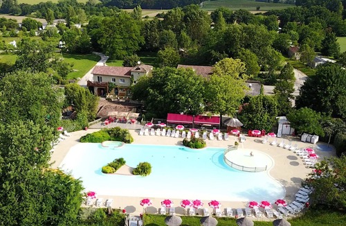 La Romieu House | Comfort Getaway: The comfort of a fully prepared stay, even for just one night. 2 to 6 people—2 people included in the rate