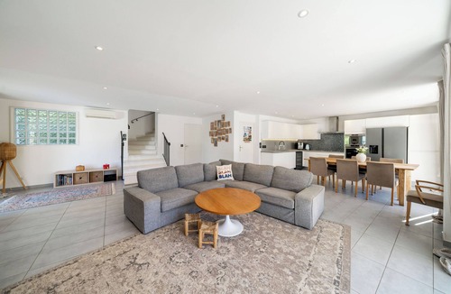 Saint-Jean Villa | Comfortable stay for 12 or more with pool & garden - 2 villas