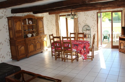 Halles-sous-les-Cotes Cottage | Comfortable cottage in Halles-sous-les-Côtes with fireplace and terrace