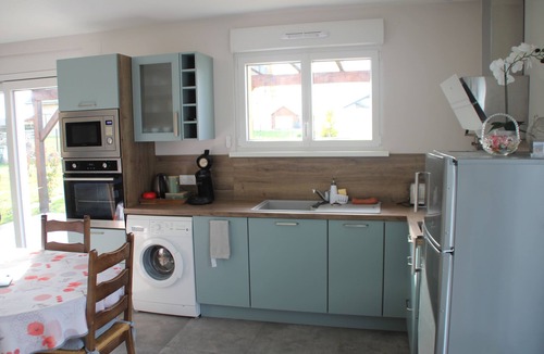 Kerprich-aux-Bois House | Comfortable 44 M2 house, 3* Gîte de France, 100 m from stock pond.
