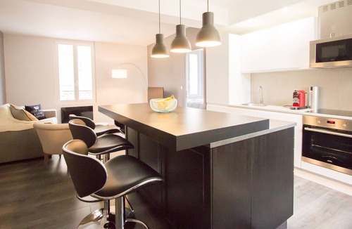 Reims City Centre Apartment | comfortable, beautiful and charming apartment