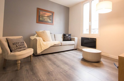 Reims City Centre Apartment | comfortable, beautiful and charming apartment