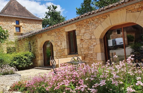 Puy-l'Eveque Cottage | Comfortable gîte for 6 people