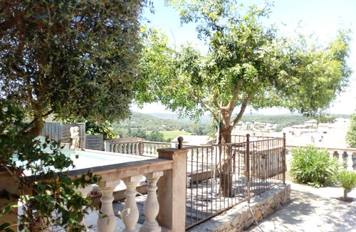 Carces Villa | Comfortable village villa with open views for 6 to 8 people