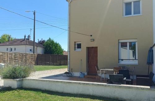 Saint-Julien-les-Villas House | Comme à la maison