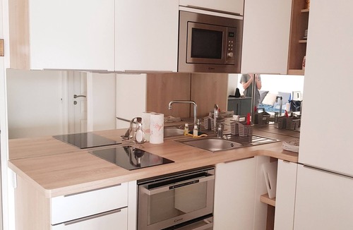 Le Beausset Apartment | Comme à la maison, 3-star furnished holiday accommodation