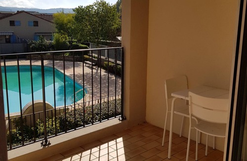 Le Beausset Apartment | Comme à la maison, 3-star furnished holiday accommodation