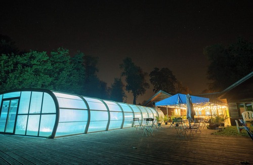 Bar-sur-Aube Cabin | Complete privatization of the Champagne village