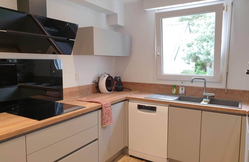 Tredrez-Locquemeau Cottage | Completely renovated seaside family home