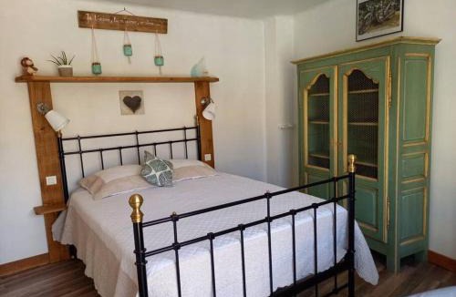 Comps-sur-Artuby House | Comps sur Artuby, le tilleul et le four, Jabron