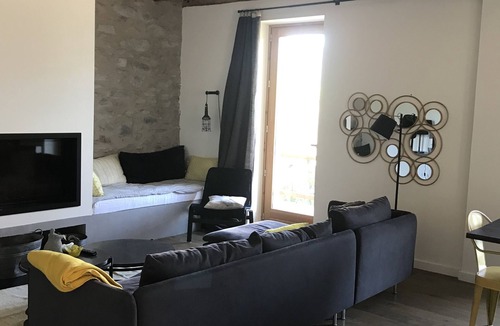 Puy-Saint-Andre Ski Chalet | Contemporary and Luxury Charming Chalet for 10 people