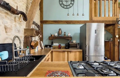 Tremolat House | Converted barn in Dordogne with garden view