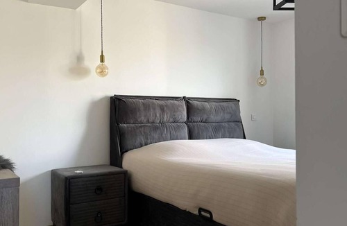 Champigneulles Apartment | Cosalà Appartement Avec spa Privatif Sauna et Jacuzzi à 5 Minutes de Nancy